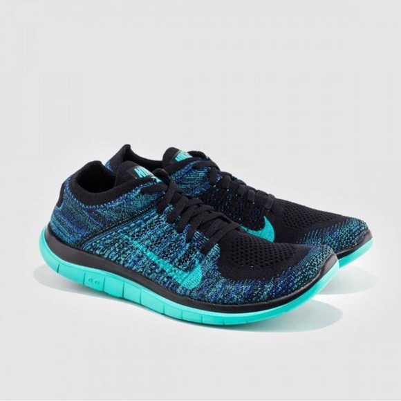 Nike Shoes - Nike Free 4.0 Flyknit